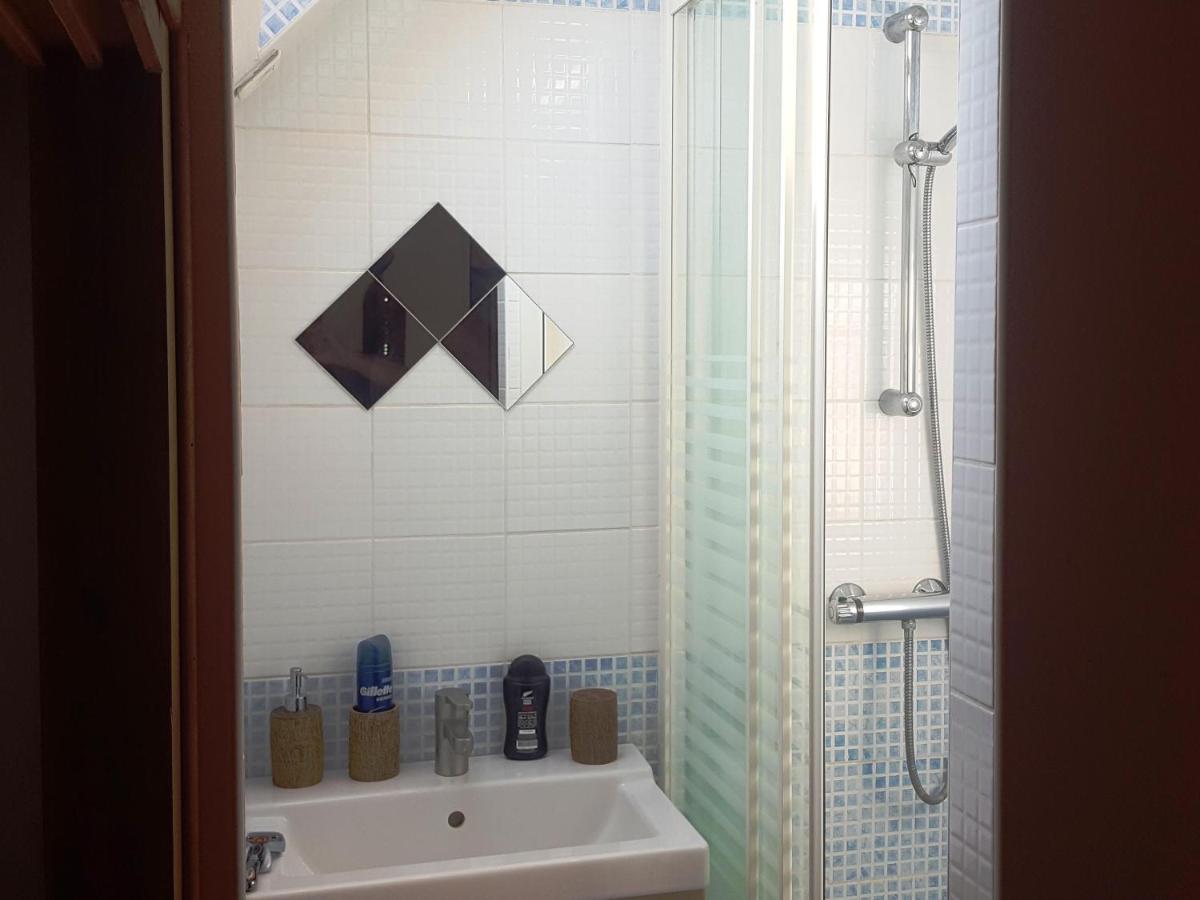 Apakabar Homestay - Proche Gare Melun, Parking Prive, Netflix La Rochette  Exterior foto