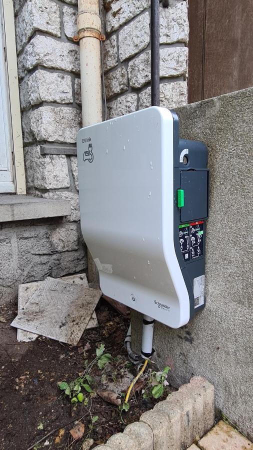 Apakabar Homestay - Proche Gare Melun, Parking Prive, Netflix La Rochette  Exterior foto