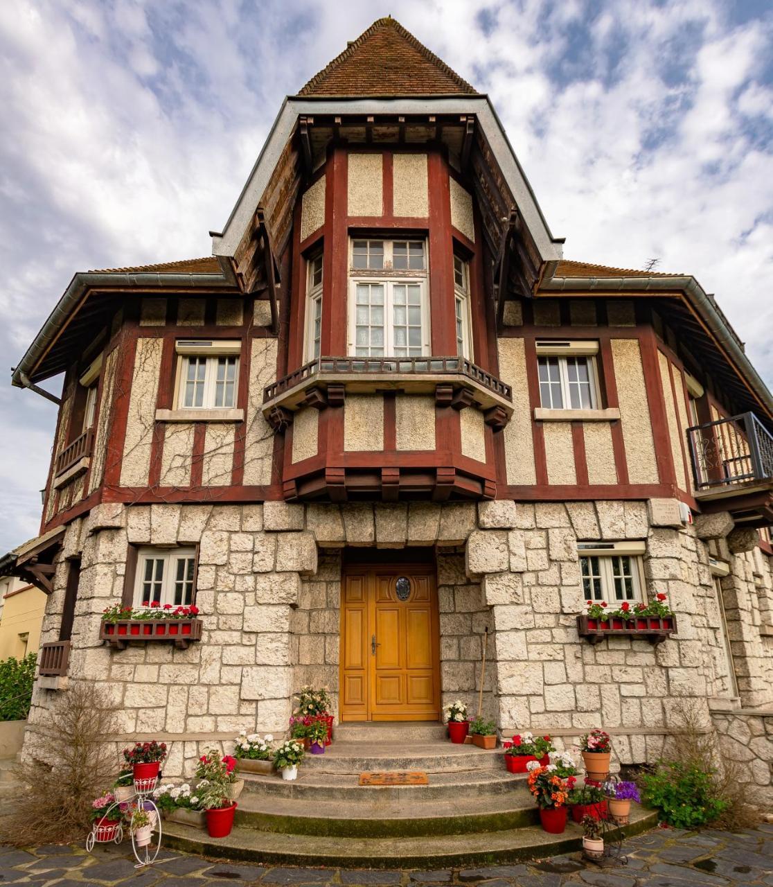 Apakabar Homestay - Proche Gare Melun, Parking Prive, Netflix La Rochette  Exterior foto
